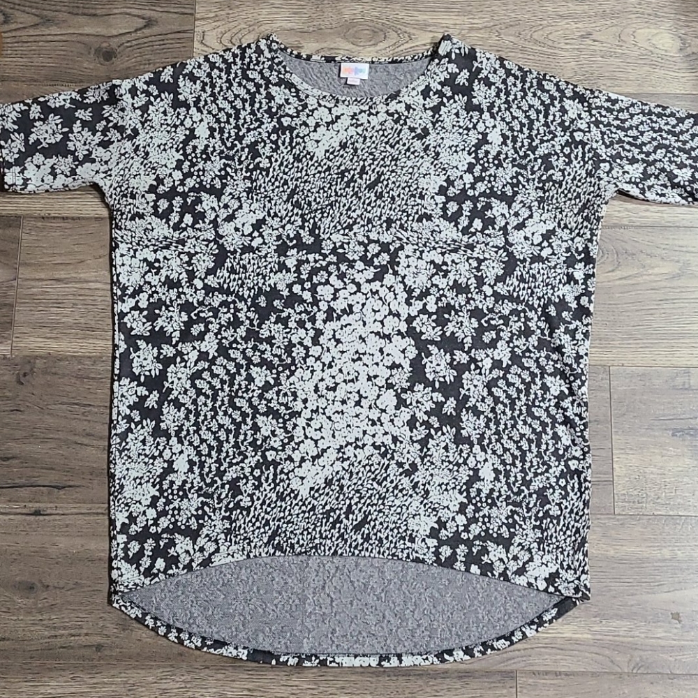 Black and White Floral Small LuLaRoe Irma